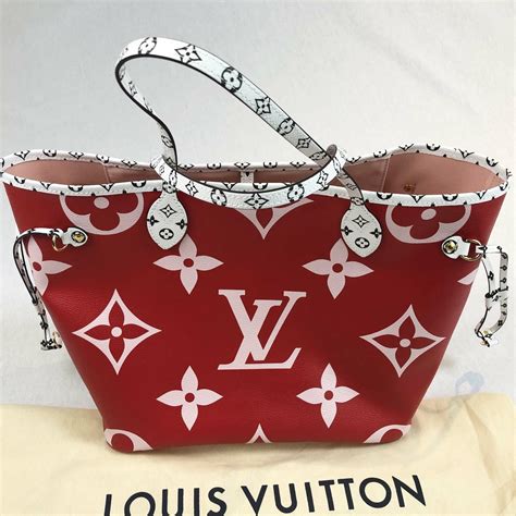 louis vuitton giant monogram price|louis vuitton monogram 1434611.